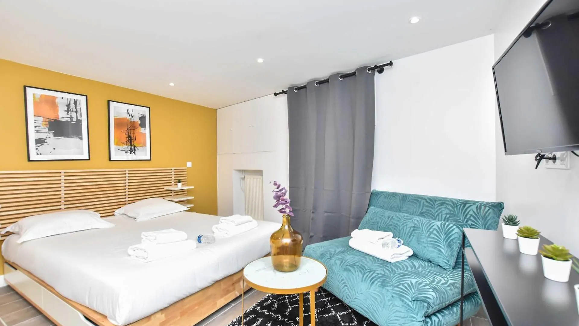 Amazing Apartement 4br Menilmontant *