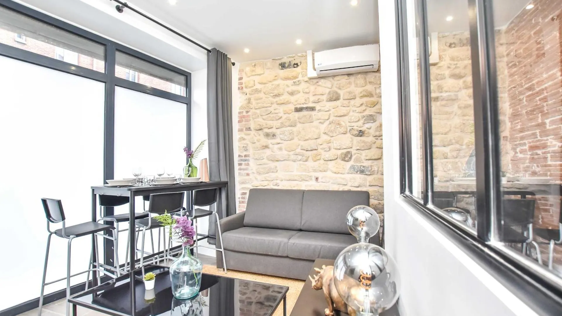 Apartment Amazing Apartement 4br Menilmontant Paris